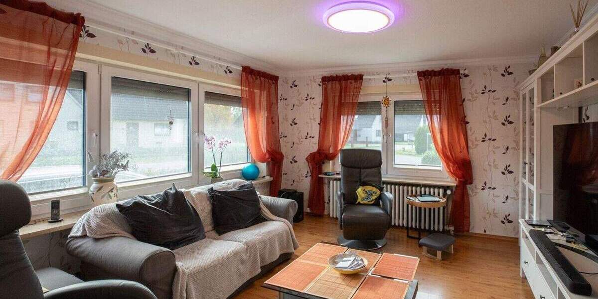 Einfamilienhaus Klein Offenseth-Sparrieshoop Sparrieshoop - 8 Zimmer, 103 m&sup2;, 432.500&euro; | Angebot:25679999