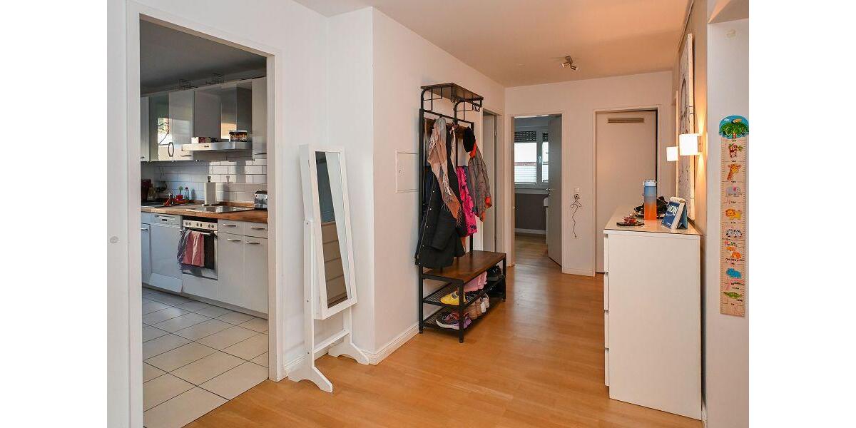 Erdgeschoßwohnung Hamburg Barmbek-Süd - 3 Zimmer, 93 m&sup2;, 2.593&euro; | Angebot:24781821