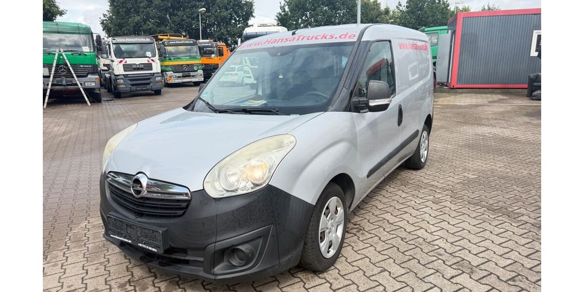 Opel Combo 186.089 km 2.900 &euro; HAMBURG 20539