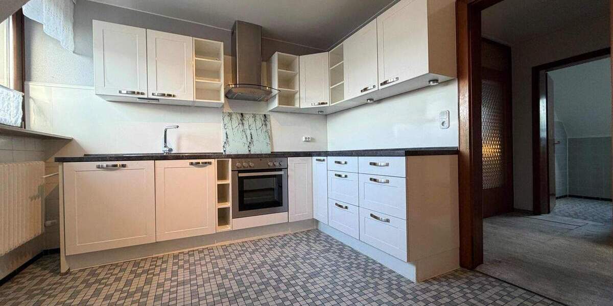 Mehrfamilienhaus, Wohnhaus Heist - 8 Zimmer, 214 m&sup2;, 495.000&euro; | Angebot:25742353