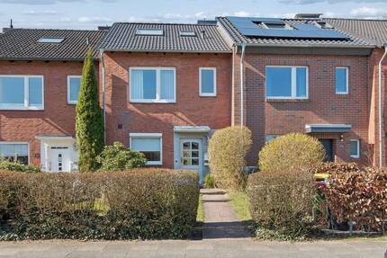 Haus Hamburg Rahlstedt - 4 Zimmer, 94 m&sup2;, 425.000&euro; | Angebot:26038177