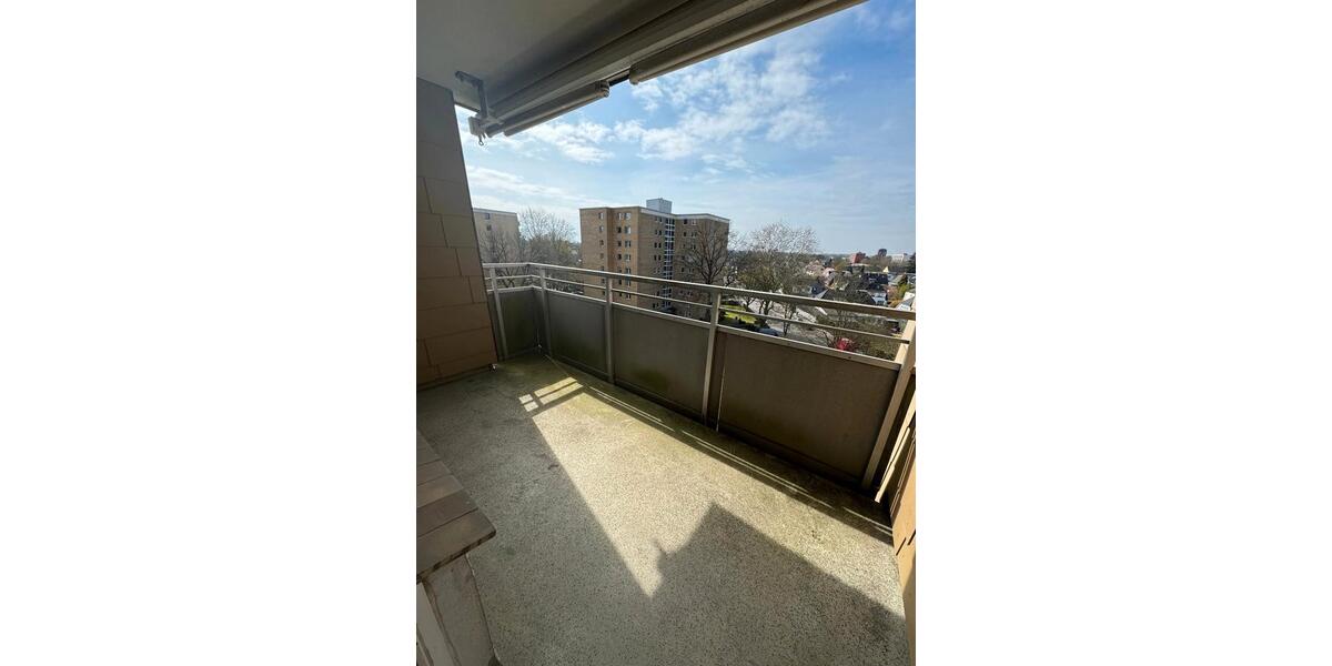 Etagenwohnung Hamburg Altona-Nord - 2 Zimmer, 67 m&sup2;, 1.350&euro; | Angebot:25138261