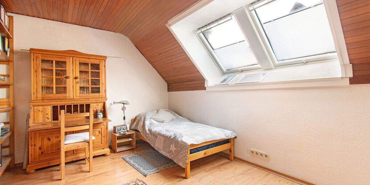 Einfamilienhaus Hamburg Wellingsbüttel - 7 Zimmer, 248 m&sup2;, 1.470.000&euro; | Angebot:25735937