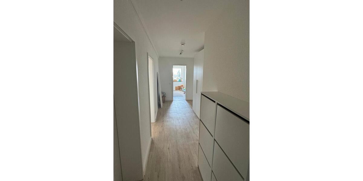 Etagenwohnung Hamburg Altona-Nord - 2 Zimmer, 67 m&sup2;, 1.350&euro; | Angebot:25138261