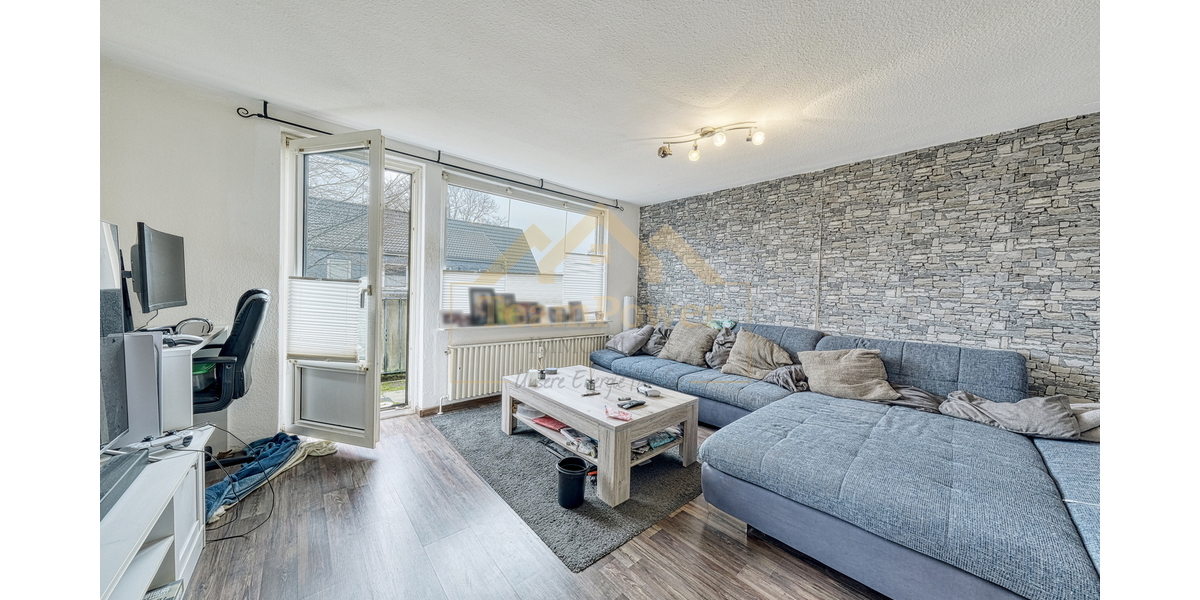 Kapital clever parken– Vermietete Dachgeschosswohnung mit Balkon - Dachgeschoßwohnung Wrist | Angebot:25456611