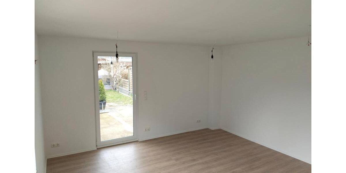 Doppelhaushälfte Uetersen - 3.5 Zimmer, 70 m&sup2;, 279.000&euro; | Angebot:26033339