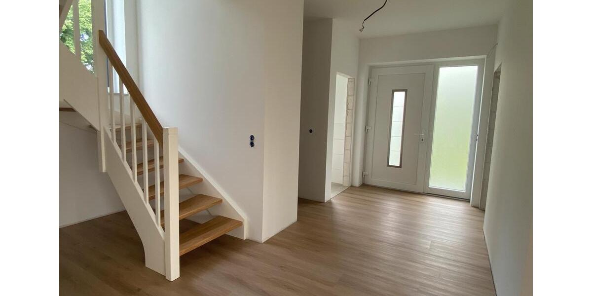 Doppelhaushälfte Bad Bramstedt - 4 Zimmer, 126 m&sup2;, 525.000&euro; | Angebot:26738876