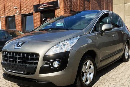 Peugeot 3008 128.990 km 2.990 &euro; Hamburg 20537