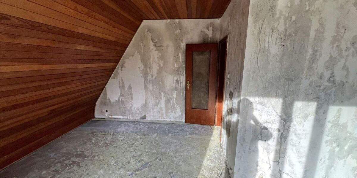 Einfamilienhaus Hamburg Rahlstedt - 5 Zimmer, 130 m&sup2;, 550.000&euro; | Angebot:25862703