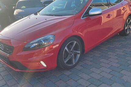 Volvo V40 117.500 km 12.980 &euro; Barsbüttel 22885