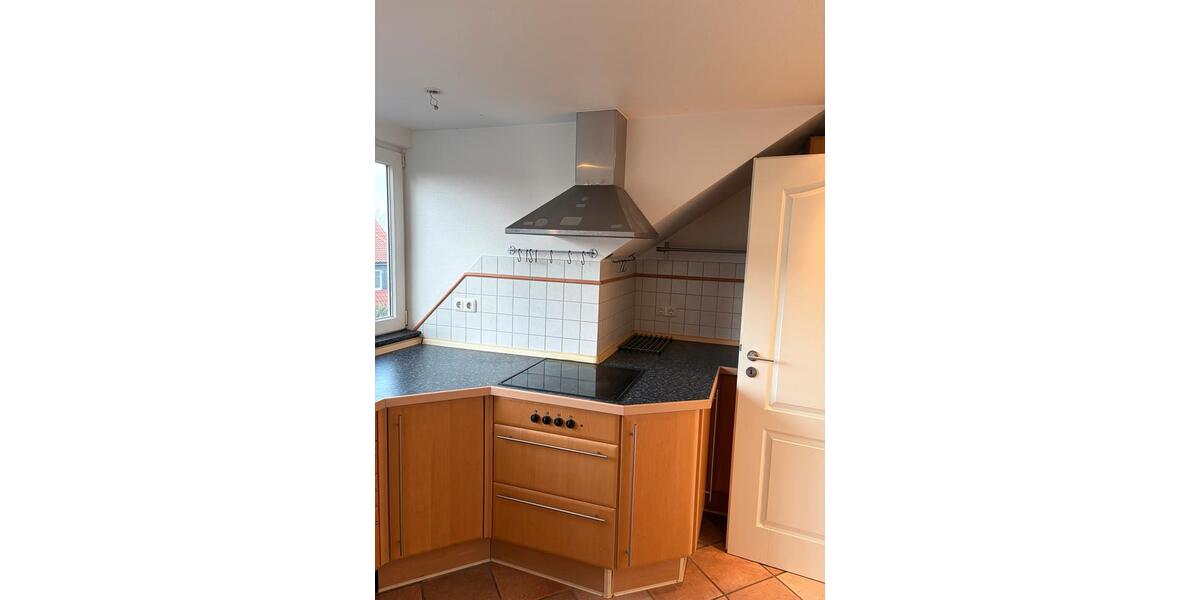 Etagenwohnung Klein Nordende - 3 Zimmer, 105 m&sup2;, 1.190&euro; | Angebot:25341018