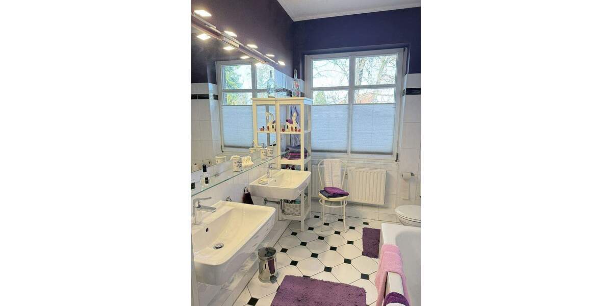 Etagenwohnung Ahrensburg - 3 Zimmer, 93 m&sup2;, 1.255&euro; | Angebot:25797317