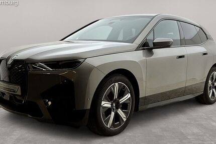 BMW iX 15.692 km 59.242 &euro; Barsbüttel bei Hamburg 22885