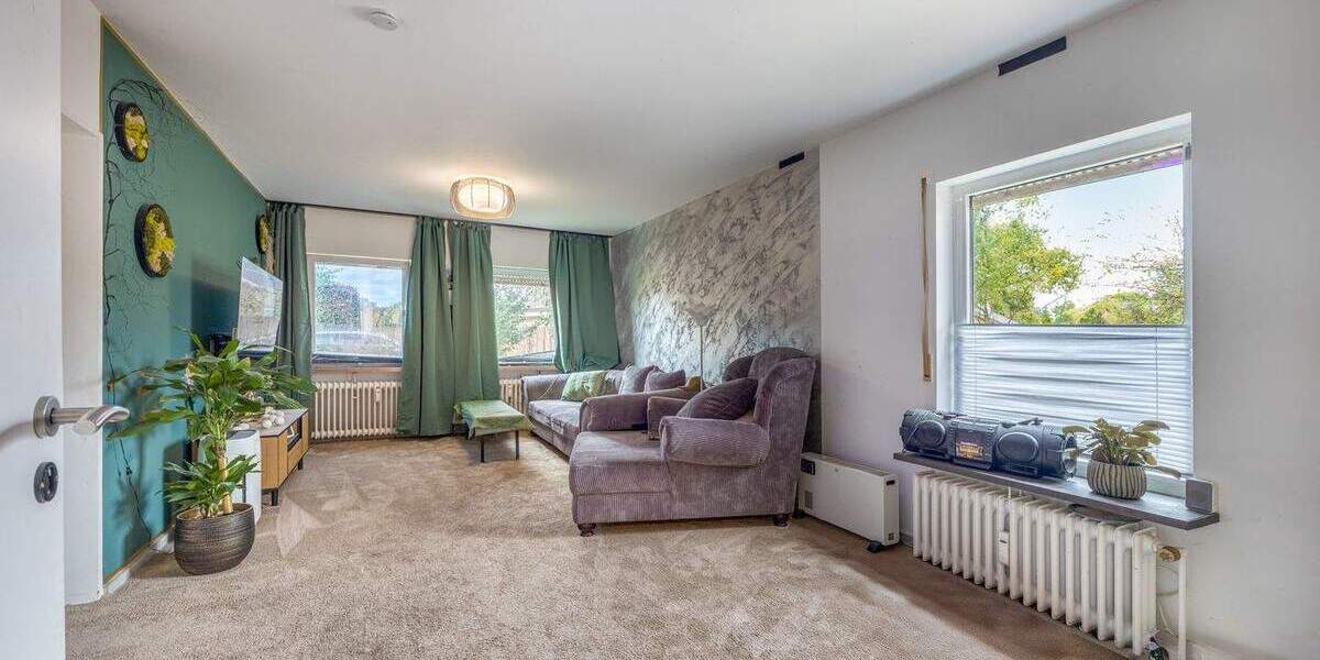 Mehrfamilienhaus, Wohnhaus Klein Offenseth-Sparrieshoop Sparrieshoop - 8 Zimmer, 213 m&sup2;, 375.000&euro; | Angebot:25744188