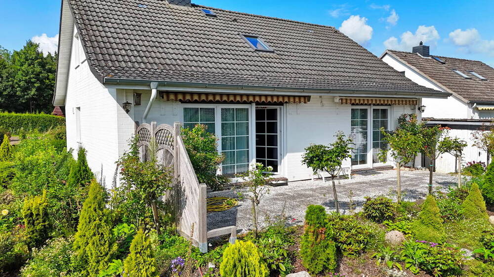 Einfamilienhaus Kisdorf - 4 Zimmer, 129 m&sup2;, 425.000&euro; | Angebot:25700527