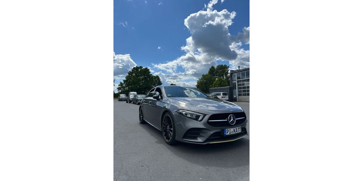 Mercedes-Benz A 250 94.000 km 22.900 &euro; Wedel 22880