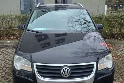 VW Touran 307.000 km 1.750 &euro; Hamburg 22559