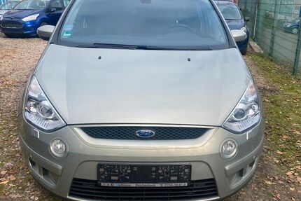Ford S-Max 125.482 km 6.995 &euro; Hamburg 21079