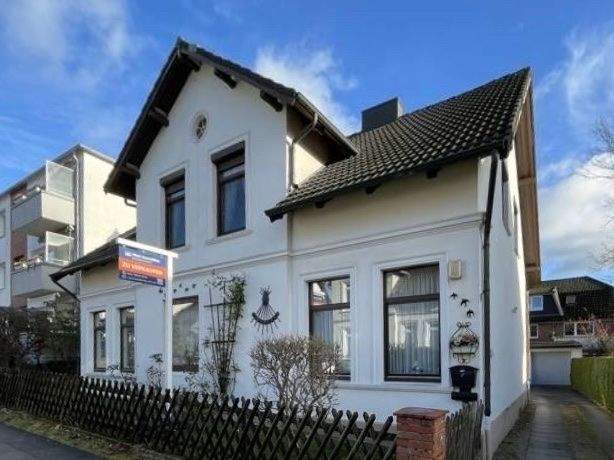Mehrfamilienhaus, Wohnhaus Hamburg / Lohbrügge Lohbrügge - 9 Zimmer, 181 m&sup2;, 539.900&euro; | Angebot:25745218