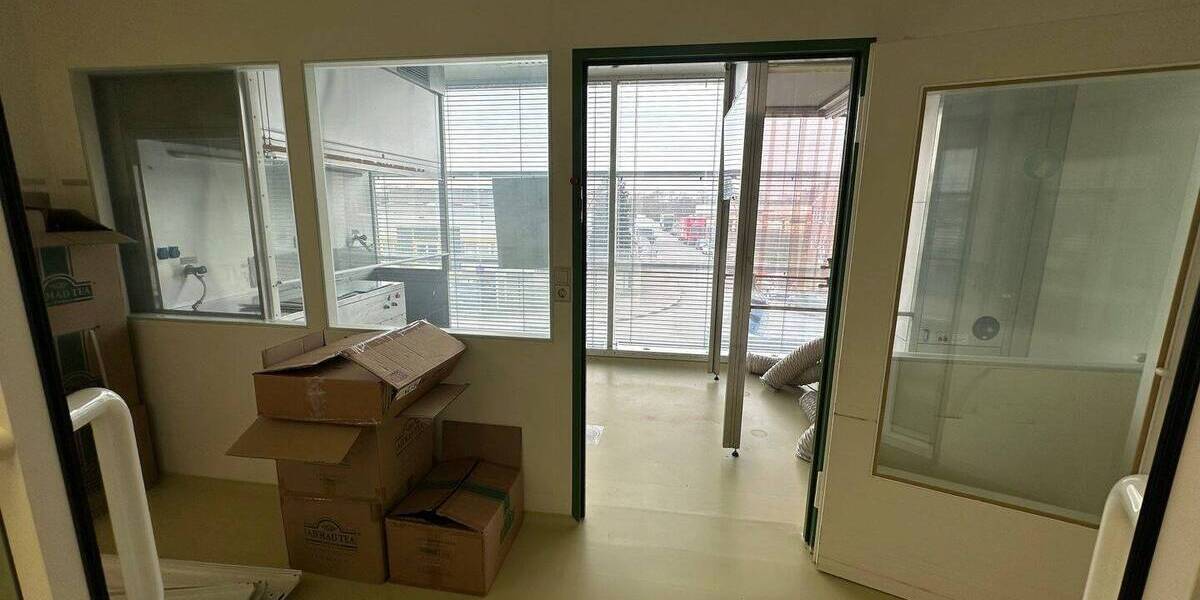 Gewerbeobjekt Barsbüttel - 9 Zimmer, 122 m&sup2;, 1.464&euro; | Angebot:25692078