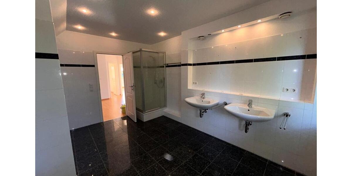 Einfamilienhaus Bargteheide - 5 Zimmer, 182 m&sup2;, 2.457&euro; | Angebot:25995686