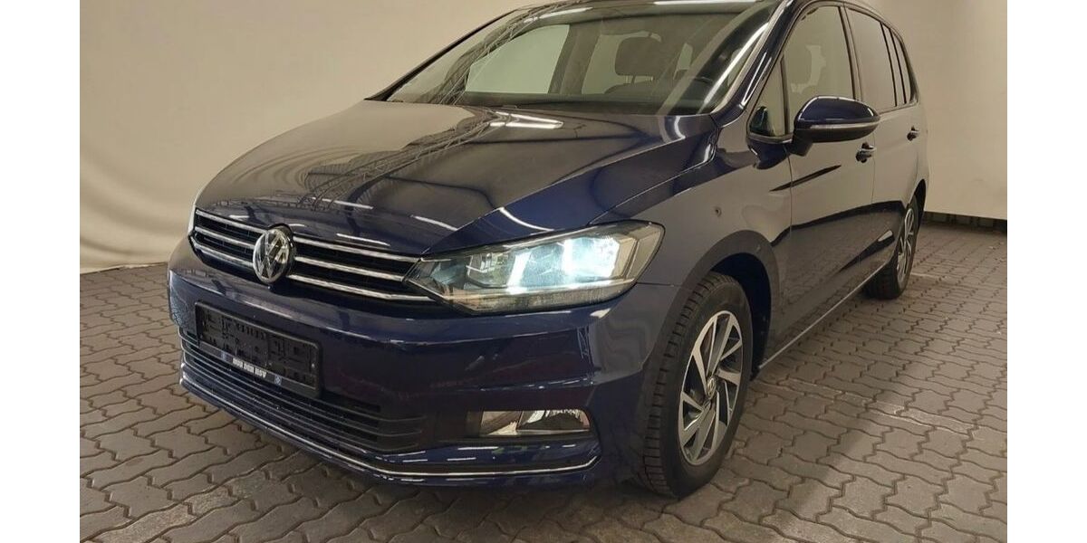 VW Touran 113.220 km 14.800 &euro; Hamburg 22529
