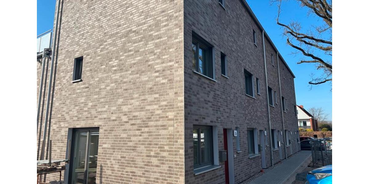 Reihenhaus Quickborn - 4 Zimmer, 109 m&sup2;, 1.750&euro; | Angebot:24771553