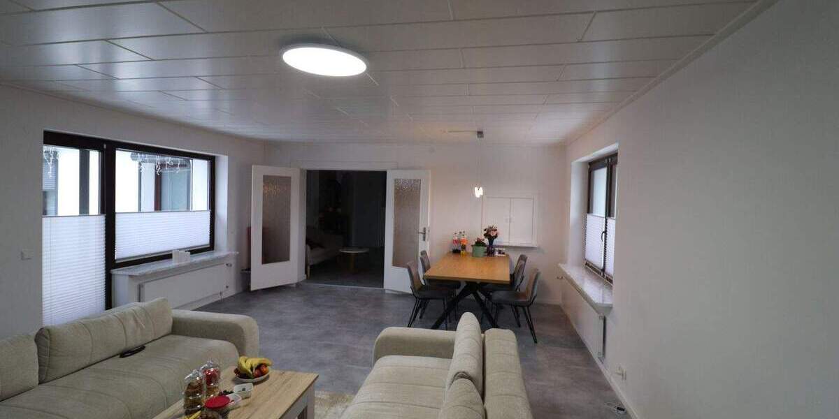 Einfamilienhaus Groß Niendorf - 7 Zimmer, 215 m&sup2;, 695.000&euro; | Angebot:25769322