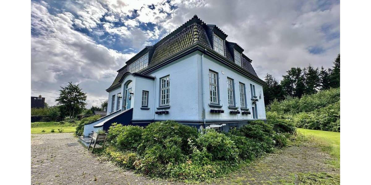 Einfamilienhaus Tremsbüttel - 7 Zimmer, 267 m&sup2;, 850.000&euro; | Angebot:25685881