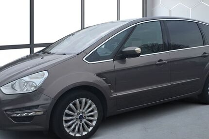 Ford S-Max 99.987 km 7.995 &euro; Pinneberg 25421