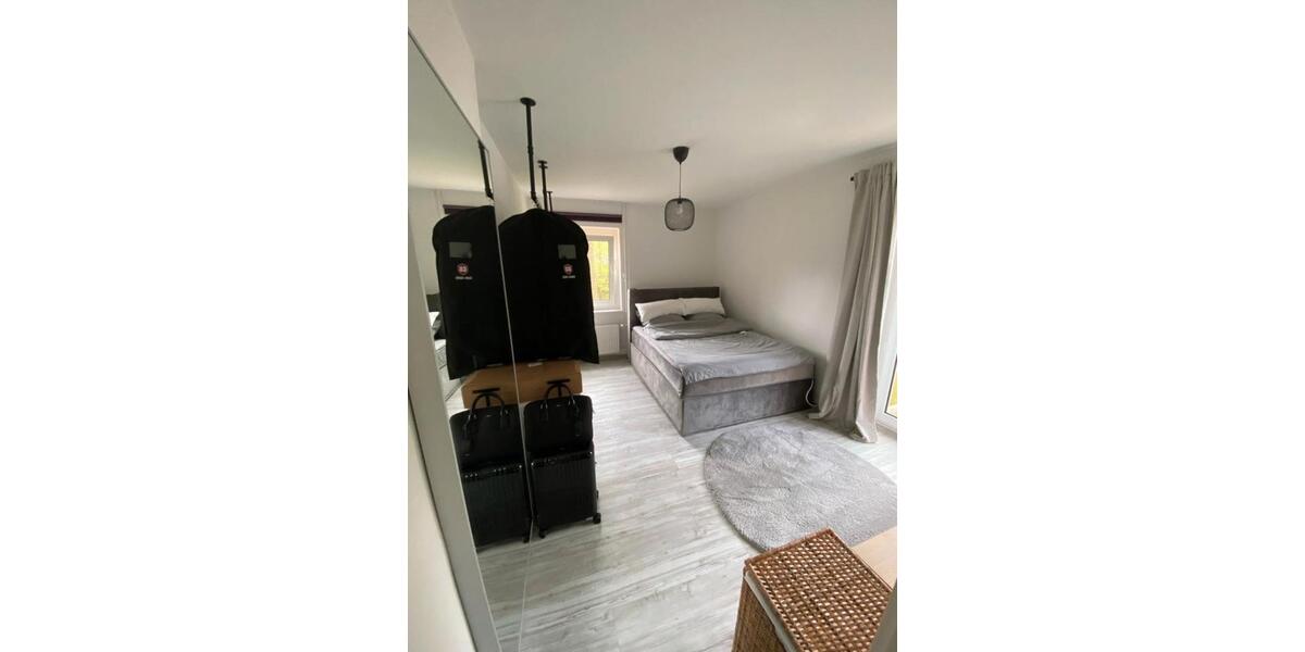 Hochparterre Hamburg Barmbek-Süd - 2 Zimmer, 50 m&sup2;, 270.000&euro; | Angebot:26739291