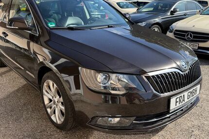 Skoda Superb 143.000 km 6.900 &euro; Hamburg 22047