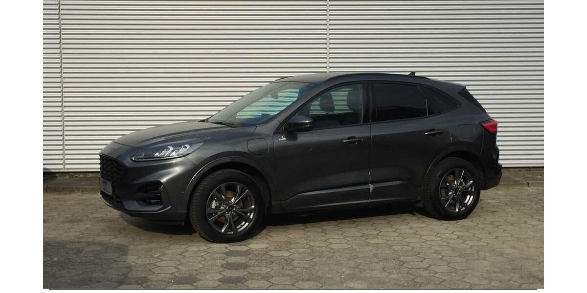 Ford Kuga 42.842 km 26.990 &euro; Hamburg 22393