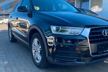 Audi Q3 209.636 km 10.900 &euro; Hamburg 20537