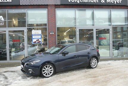 Mazda 3 88.666 km 15.485 &euro; Hamburg 22049