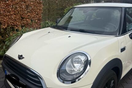 Mini ONE 51.850 km 12.500 &euro; Großhansdorf 22927
