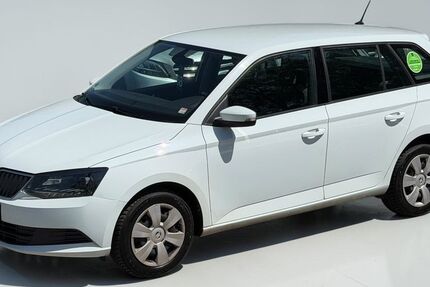 Skoda Fabia 241.557 km 5.450 &euro; Hamburg 22043