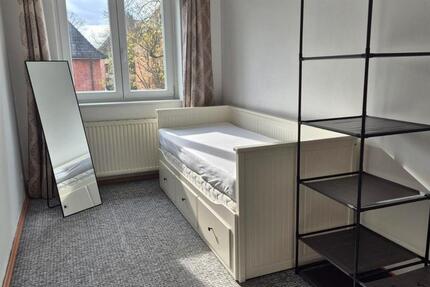 Wohnung Hamburg Wandsbek - 1 Zimmer, 15 m&sup2;, 450&euro; | Angebot:25984756