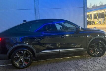Renault Arkana 37.500 km 19.900 &euro; Hamburg 22149