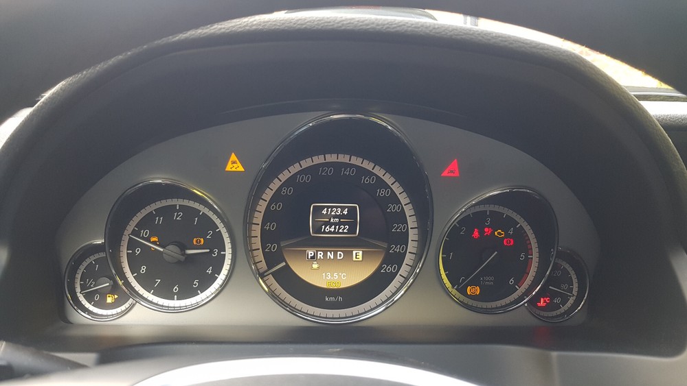 Mercedes-Benz Coupé 164.500 km 13.500 &euro; Hamburg 20038