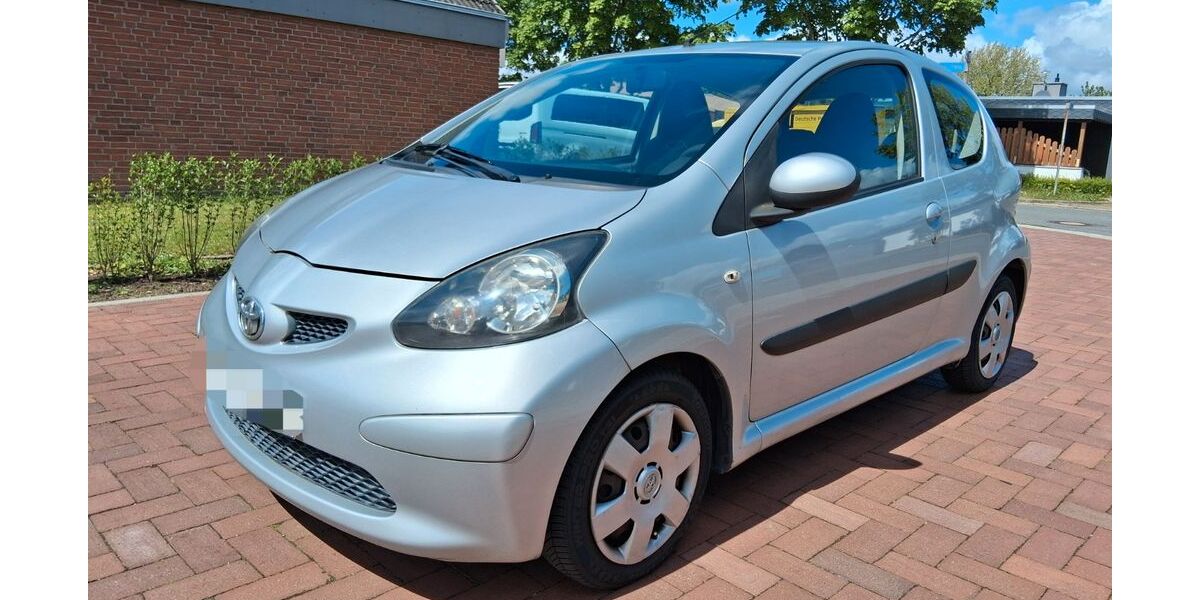 Toyota Aygo (X) 143.500 km 2.000 &euro; Elmshorn 25335