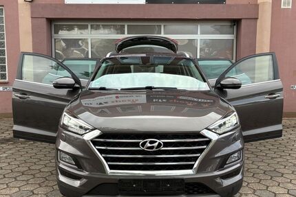 Hyundai TUCSON 188.796 km 15.470 &euro; Hamburg 20537