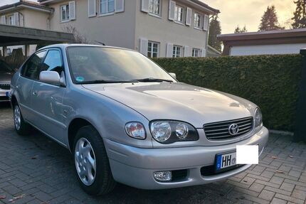 Toyota Corolla 38.850 km 5.800 &euro; Hamburg 22391