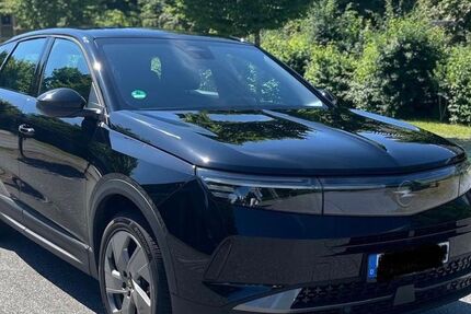 Opel Grandland (X) 10.800 km 26.500 &euro; Hamburg 22417