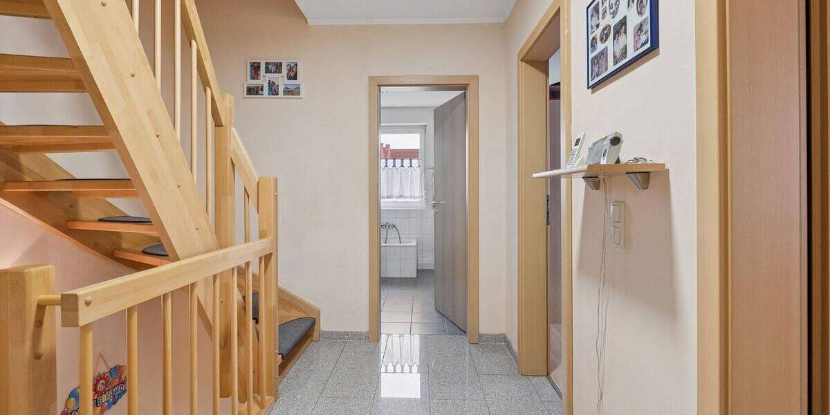 Doppelhaushälfte Pinneberg - 5 Zimmer, 136 m&sup2;, 549.000&euro; | Angebot:25971349