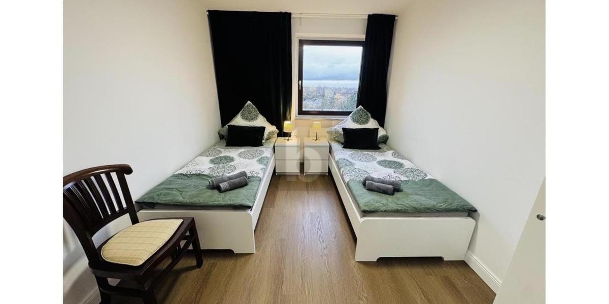 Etagenwohnung Hamburg Wandsbek - 5 Zimmer, 120 m&sup2;, 3.890&euro; | Angebot:25170330