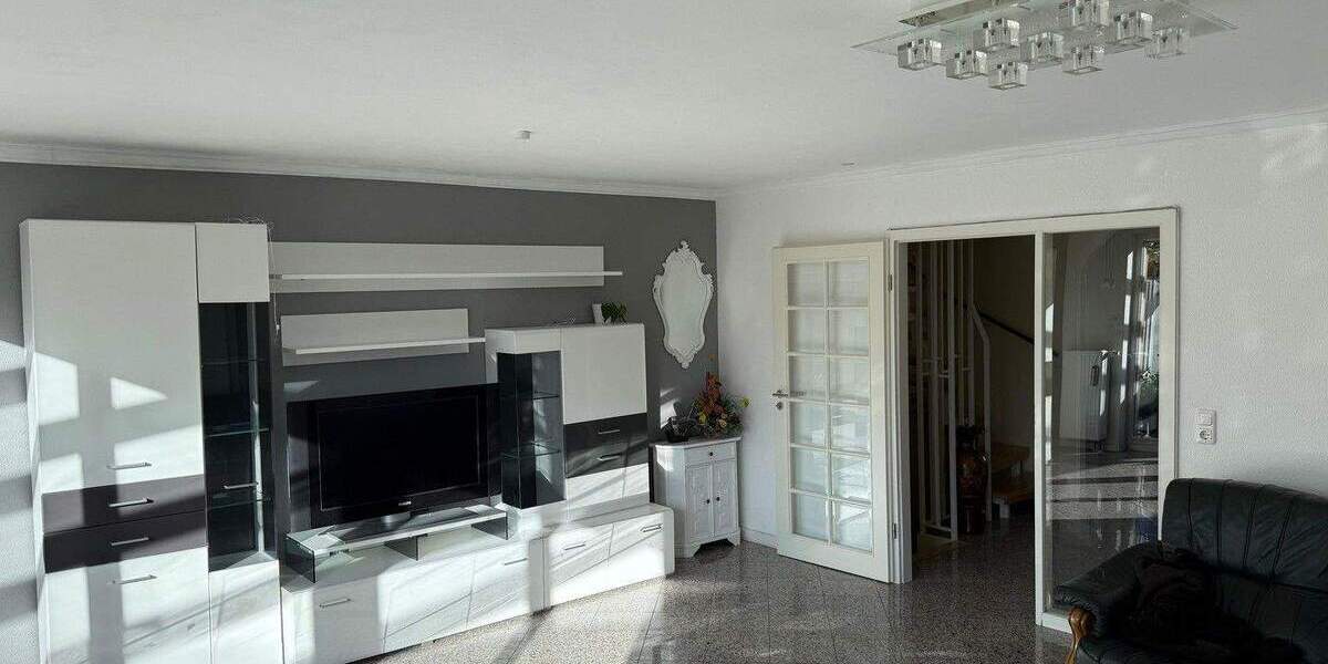 Doppelhaushälfte Reinbek - 5 Zimmer, 135 m&sup2;, 579.000&euro; | Angebot:25718899