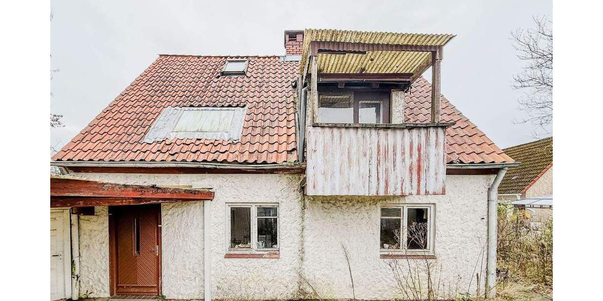 Doppelhaushälfte Hamburg Langenhorn - 3 Zimmer, 127 m&sup2;, 125.000&euro; | Angebot:25679203