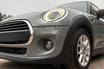 Mini ONE 27.486 km 15.555 &euro; Aumühle 21521