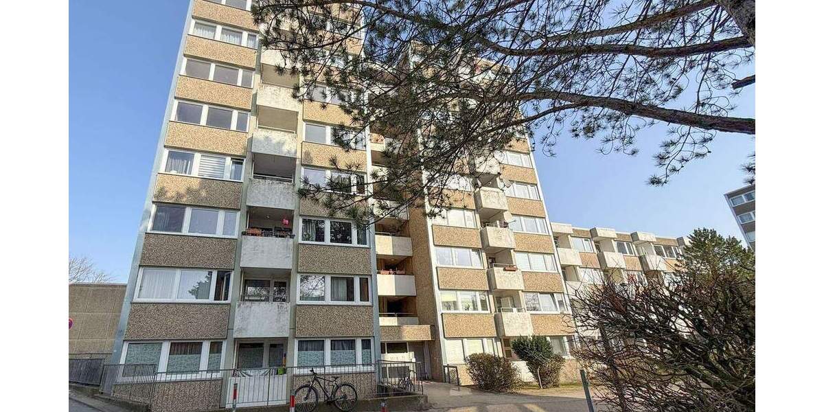 Etagenwohnung Pinneberg - 4 Zimmer, 88 m&sup2;, 199.000&euro; | Angebot:25660526